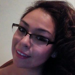 Meet your Posher, Luz